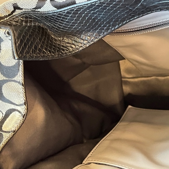 COACH 🎁Charlie Signature Python Shoulder Bag Tote Front Pocket EUC VINTAGE - Picture 14 of 16